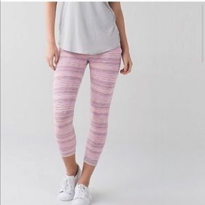 RARE Lululemon Wunder Under Crop Sz4 NWOT